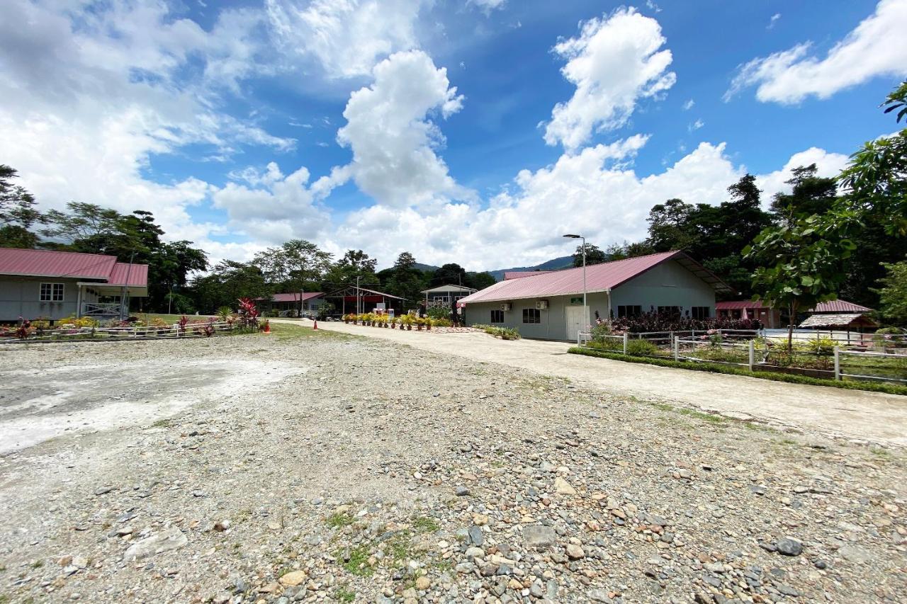 Hotel Spot On 90279 Kinomulok Garden Ranau Exterior foto