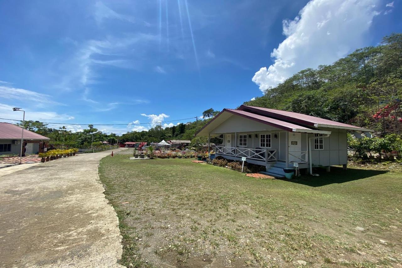 Hotel Spot On 90279 Kinomulok Garden Ranau Exterior foto